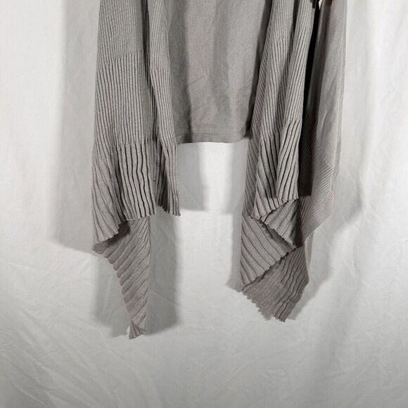 New Coldwater Creek Cardigan Womens Large Grey Sleeveless Open Front Lightweight - Picture 3 of 9